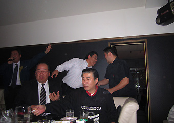 ��19��l���E�J�V�I���[���h�I�[�v���̂��߁A���q���k�����m�K��