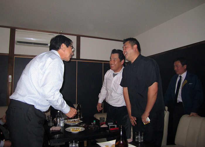 �J�V�I���[���h�I�[�v���̂��߁A���q���k�����m�K��