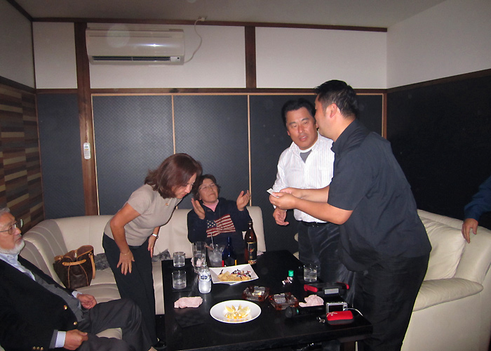 �J�V�I���[���h�I�[�v���̂��߁A���q���k�����m�K��