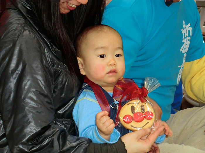 ��R�{�B���َ��ォ�瑱���u�O�D����`���̒��̐�������v (2011�N12���x)